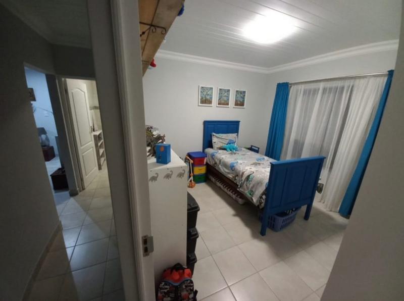 2 Bedroom Property for Sale in Fraaiuitsig Western Cape